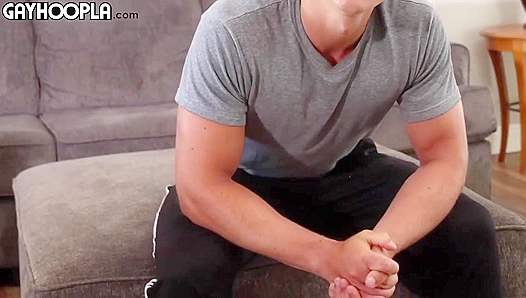 Beefy Stud Shows His Cock, Hides His Face