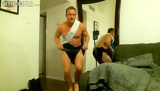 Ripped Stud Fucks Himself Raw On Camera - GayHoopla