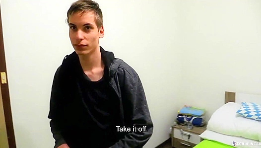 Amateur Hottie Rides Wild in Intense POV - XXX Gay