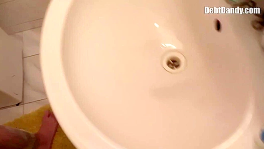 Debt Dandy ~ Bathing Hunk Sucks Cock with Ease