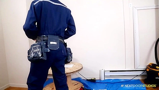 Big Black Repairman Fucks Himself On Camera - Nextdoor Studios