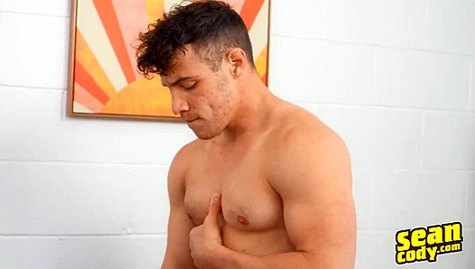 Cute Hottie Masturbates to Massive Load - Sean Cody