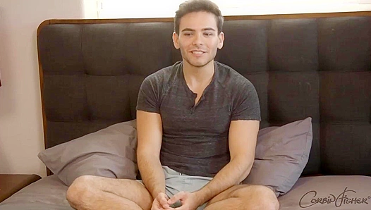 Roman's Hot Handjob Show ~ A Sexy Solo Session by CorbinFisher