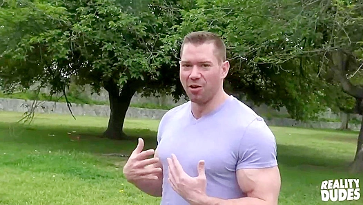 Beau Takes a Facial After Rough Anal - Str8 Chaser Seduction