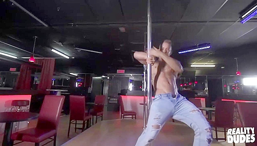 Muscular Strpper Milton Flexes His Ass and Cock - Reality Dudes