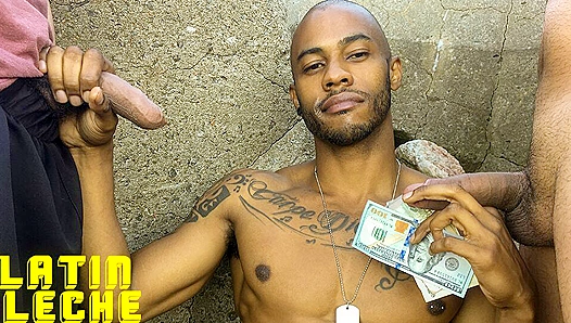 Latin Heat ~ Outdoor Gay Sex Adventure with His Uber Driver