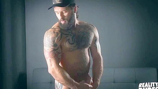 Muscular Hunk Manuel Deboxer Strokes His Uncut Cock - Reality Dudes