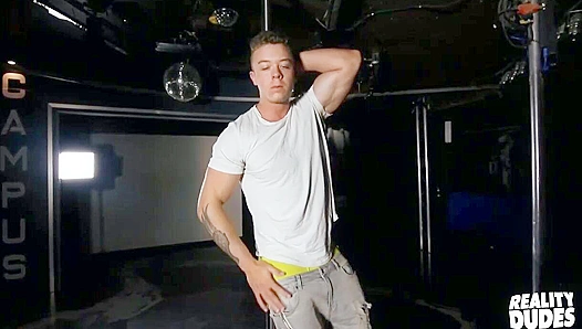 Hot Young Hunk Jackson Strips Seductively On Cam - Reality Dudes