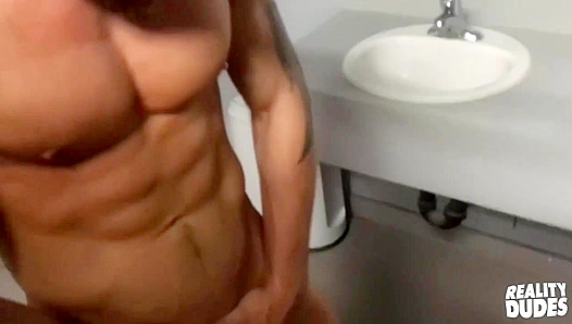 Muscular Hotties MorganBlake & JeremySpark Fuck Wildly in Public - RealityDudes