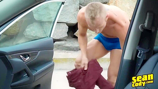 Blake & Jeb Go Raw ~ Unprotected AssFuck - Sean Cody