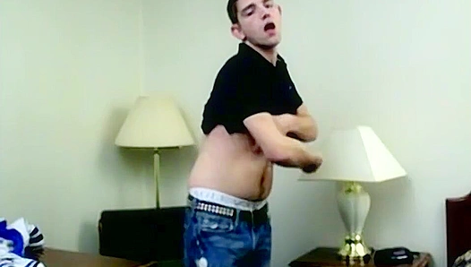 Justin's Adorable Amateur Reveal - Hot Body, Hard Cock