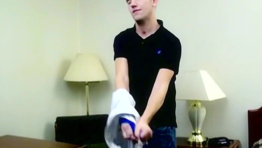 Justin's Adorable Amateur Reveal - Hot Body, Hard Cock