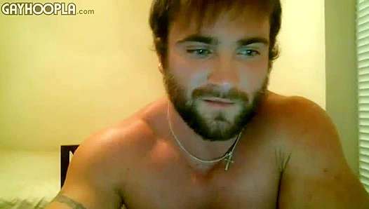 Bearded Bear Masturbates His Throbbing Cock Live on Webcam