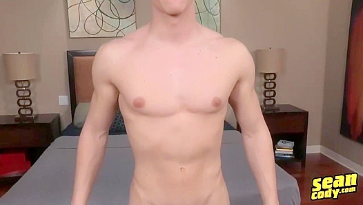 Lanky Hal Blows Massive Load at Gym - Sean Cody