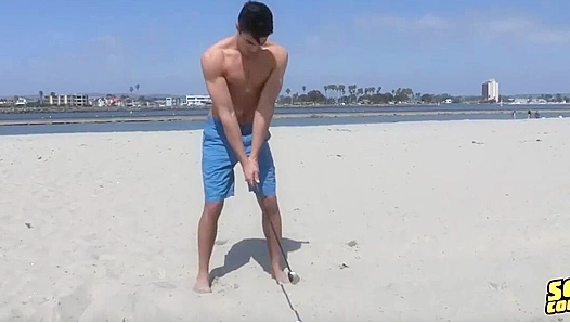 Muscular Hottie Raymond Blows an Epic Load - Sean Cody Exclusive