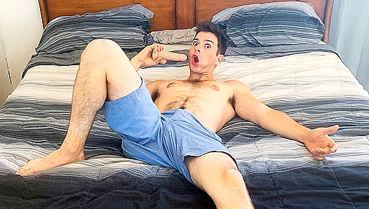 Hairy Hunk Archie Toys Himself to Ecstasy