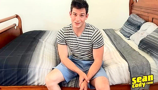 Hairy Hunk Archie Toys Himself to Ecstasy