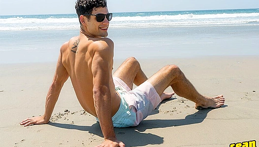 Peyton Blows an Epic Load All Over Himself - Sean Cody Exclusive