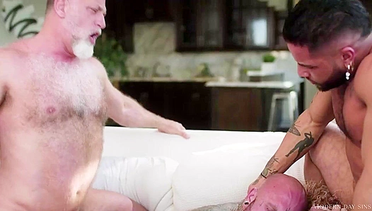 Gunnar Stone & Rick Kelson ~ Cum-Filled Threesome Temptation