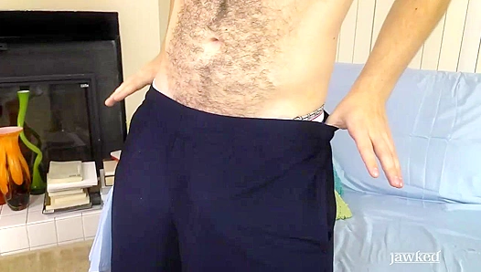 Amateur Bear Ryan Russo Fucks His Sexy Toy - Jawked