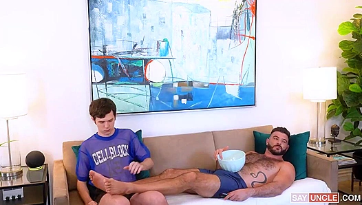 Dakota Lovell and Ian Holmes Fuck Wildly Upside Down - DadCrush