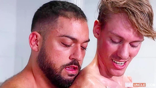 Matt Steel vs. Mike Russo ~ Varsity Wrestling Grips & Grinds