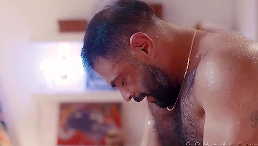 Draven Navarro Intensely Dominates Dylan Hayes - Icon Male