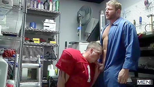 Janitor Colby Jansen's Big Booty Bottom Session with Darin Silver at School