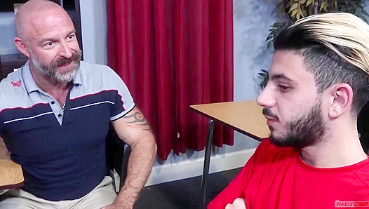 Montreal Musclebear Bottoms for Sexy Student Adrian Rose