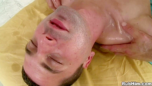 Rub & Fuck: Jason Talon Gets Massaged by Trace Michaels