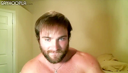 Bearded Bear James Flexes His Muscular Booty