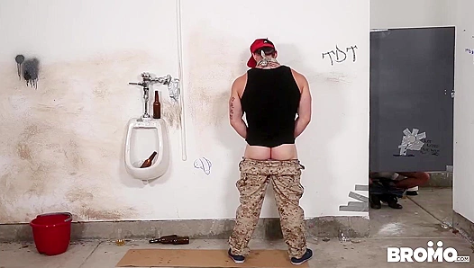 Jaxton Wheeler &Brandon Evans Heat Up the Restroom in a Wild Orgy - Bromo US