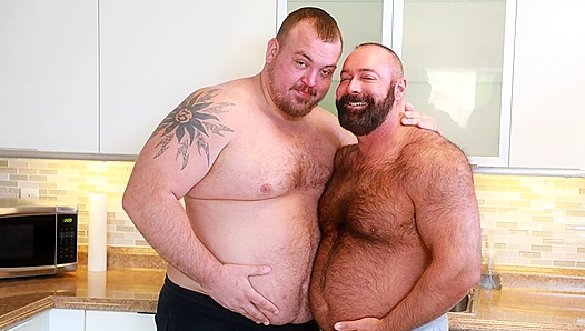 Fat Studs Brad & Hunter Enjoy Hard Bearback Anal