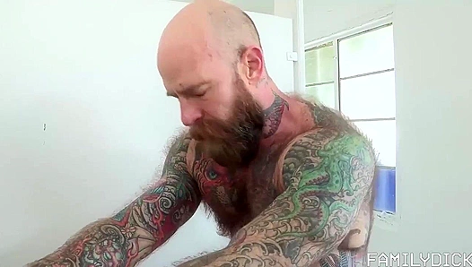 Twink Dylan Hayes Gets Dominated by Daddy Jack Dixon's FamilyDick