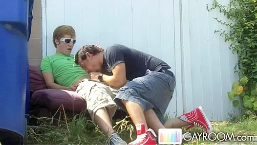 Thirsty Spence Drake Devours Cock in a Quick Deepthroat Sesh - Gay XXX