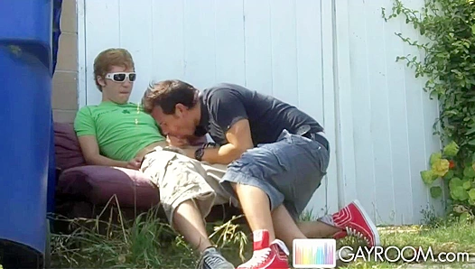 Thirsty Spence Drake Devours Cock in a Quick Deepthroat Sesh - Gay XXX