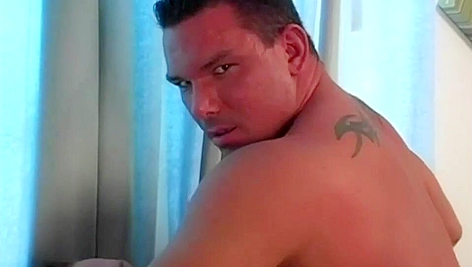 Thirsty Dudes Michael Buck and Sean Go at It in a Hot 69 Session - Men Over 30