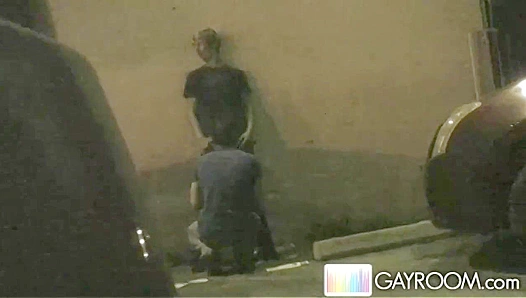 Dylan Hauser Nails Public Blowjob Scene with Hard Cumshots - Gay XXX