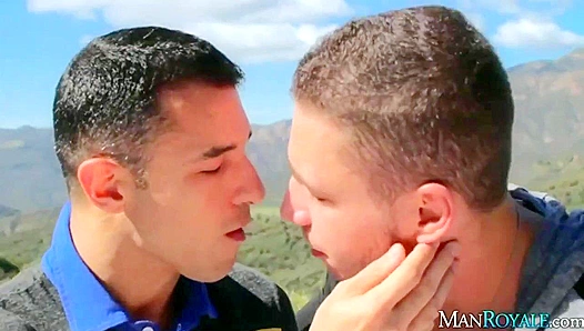 Luke Hass & Marc Dylan ~ Passionate Romp atGayroom